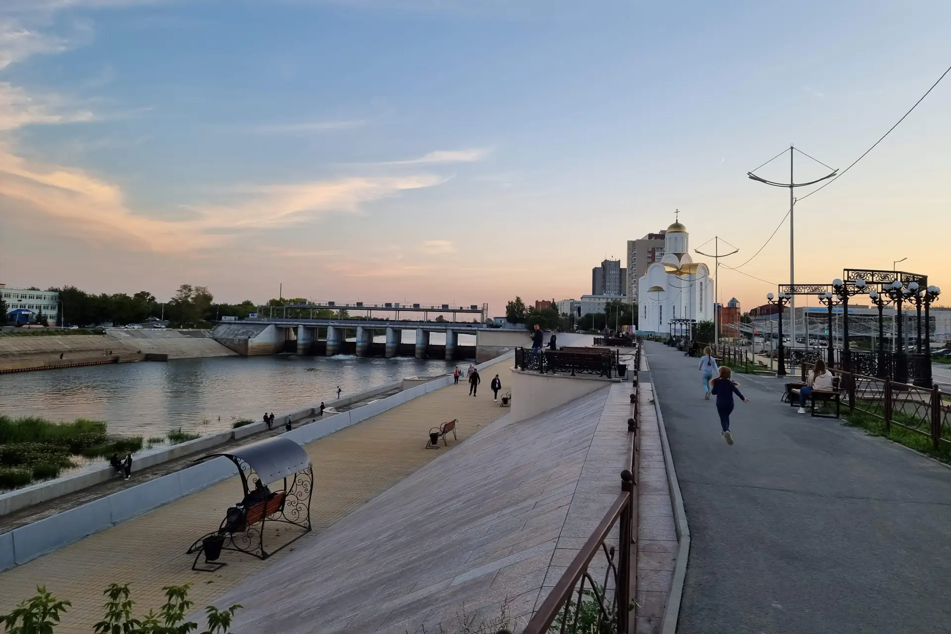 Курган город лето улицы