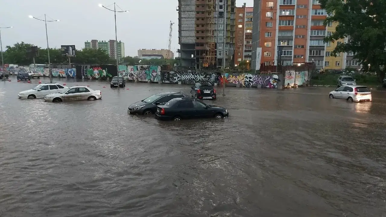 Вода, «Трактор» и новые квитанции: челябинцев ждут ливни, газ в СНТ и +14% к тарифам с октября