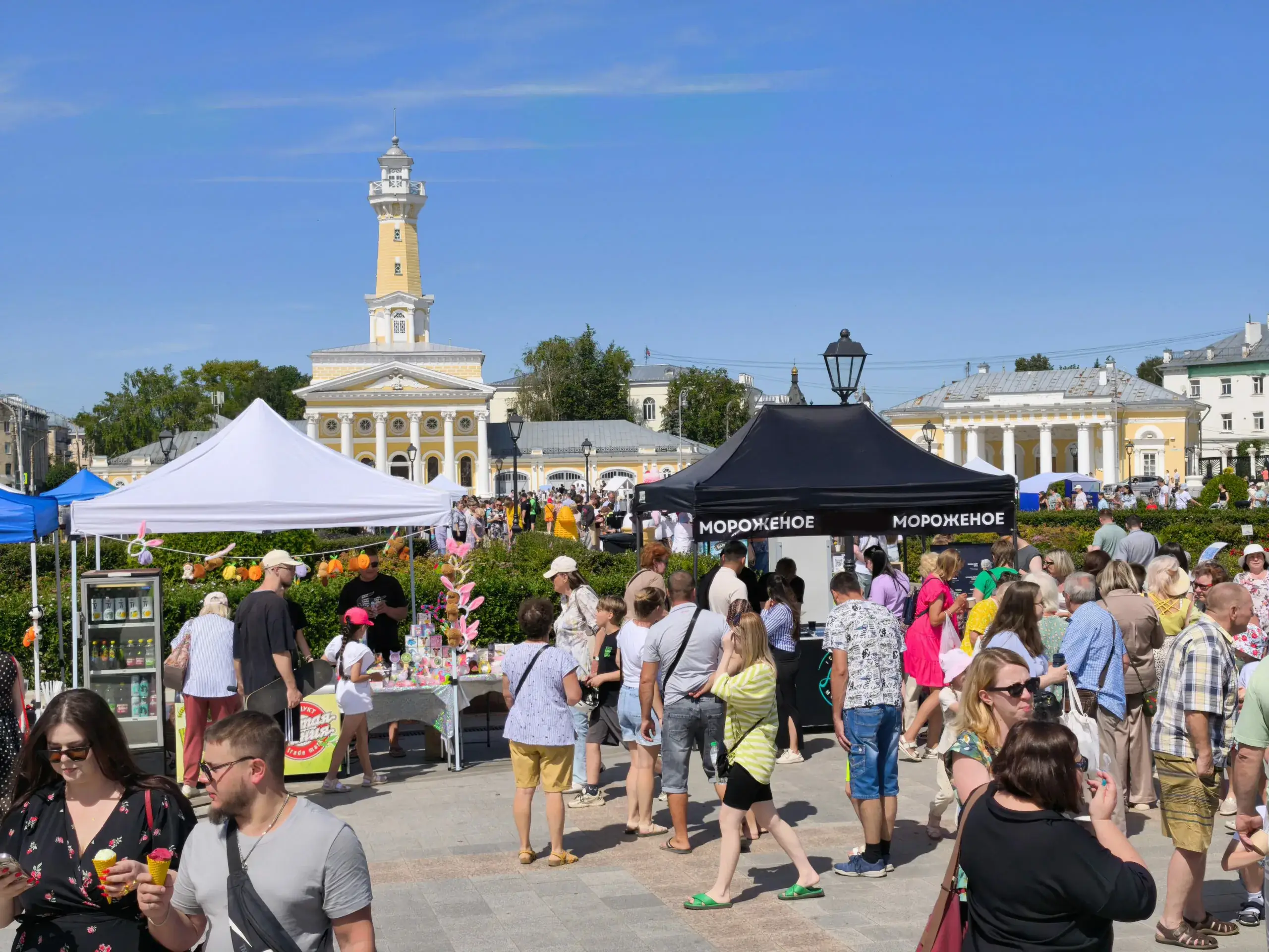 Сусанинская площадь Кострома празднование