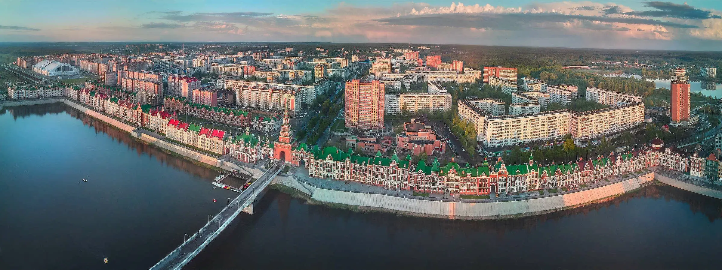 Срочно йошкаролинцам отключили свет на Пролетарской и Первомайской в разгар фестиваля 200 поваров