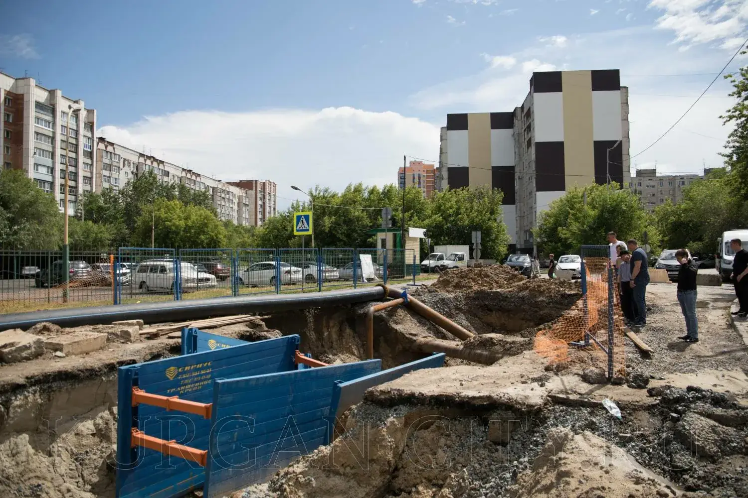 Жители Кургана, проверьте свой адрес: горячая вода вернулась в 1150 домов, но более 300 зданий все еще ждут ремонта тепл