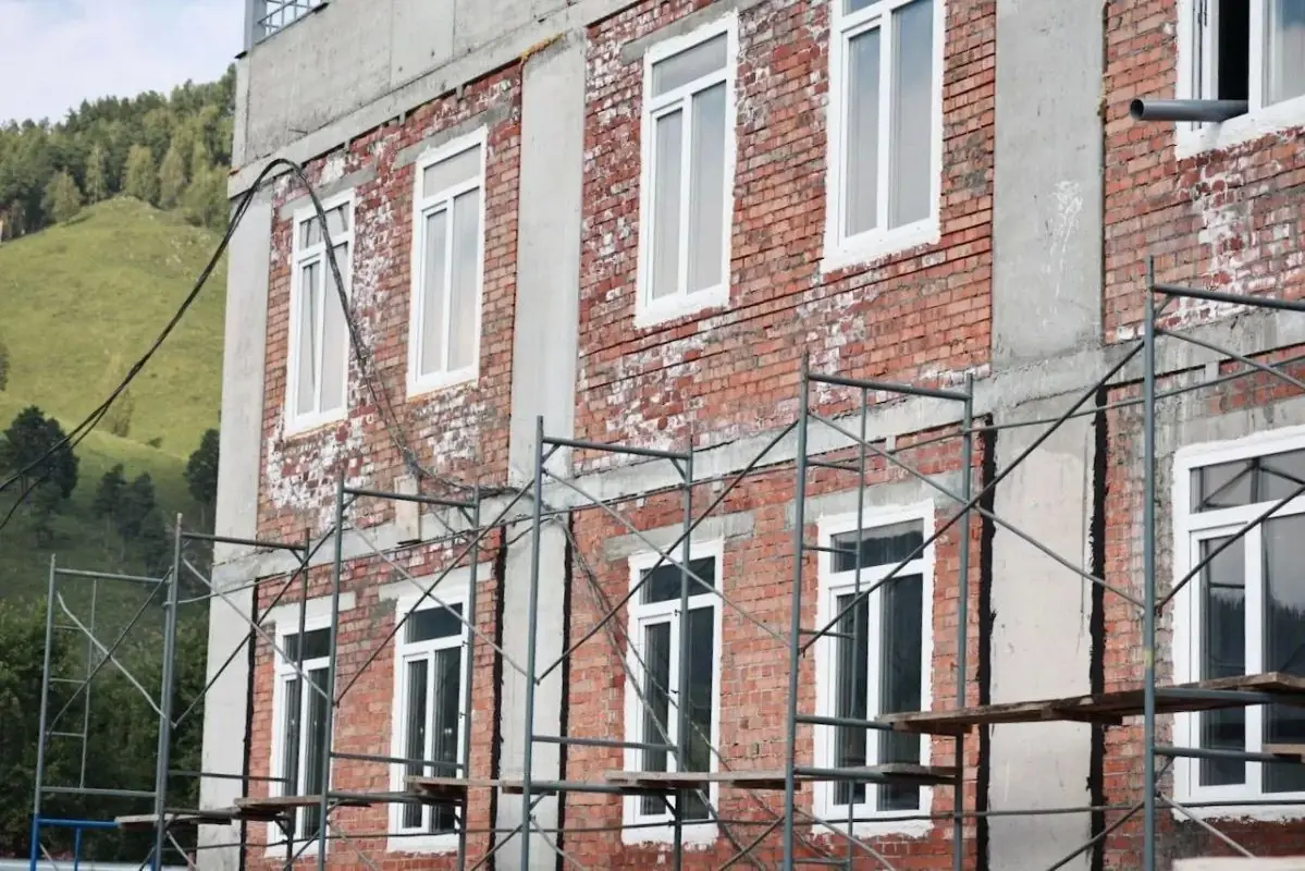 строительство школы Элекмонар Республика Алтай