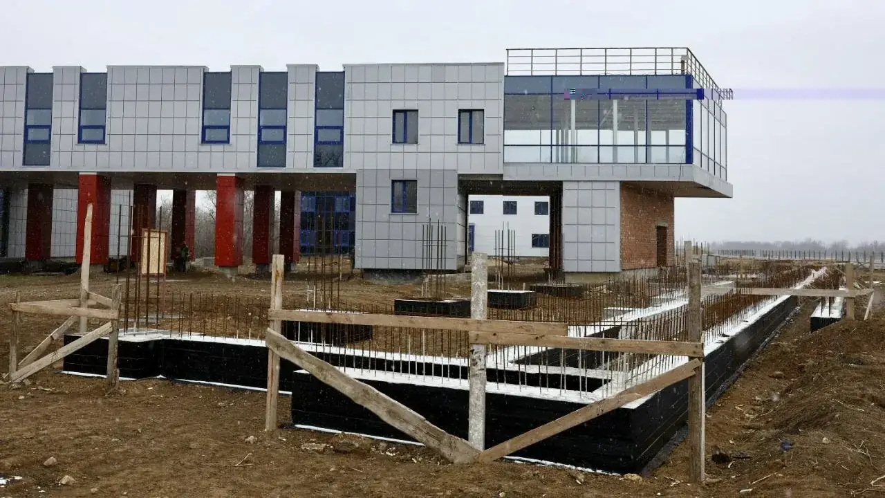 Три района Астрахани без света: экстренные проверки Бабушкина после ЧП в Ахтубинске и бесплатный забег 6 сентября