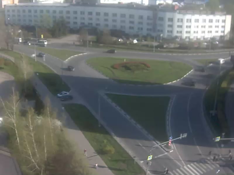 ул. Комарова