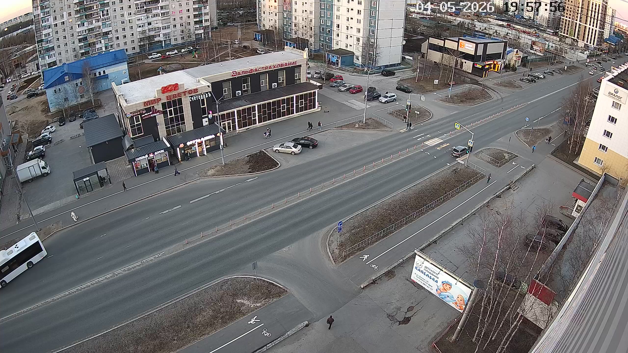 Мира 32