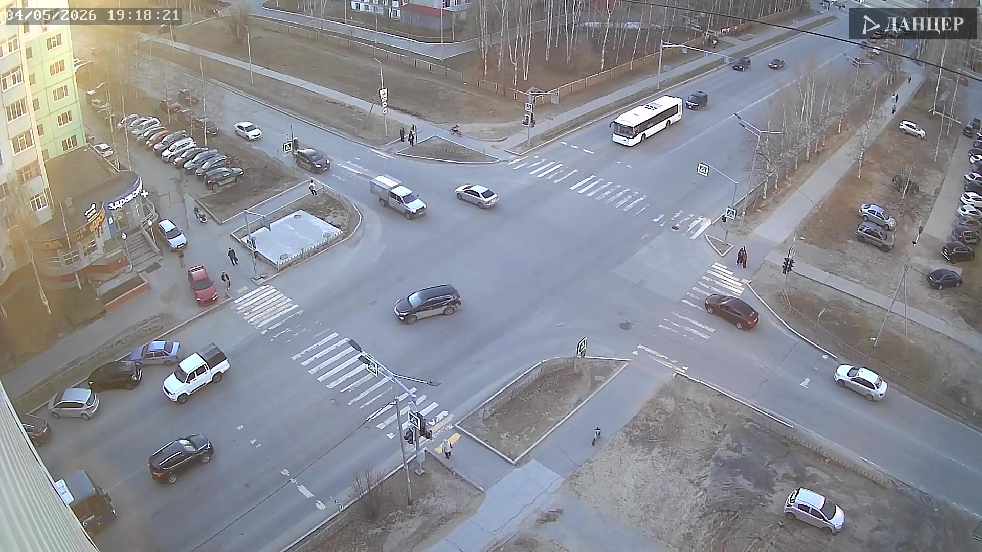 Ул. Дружбы Народов, ул. Омская