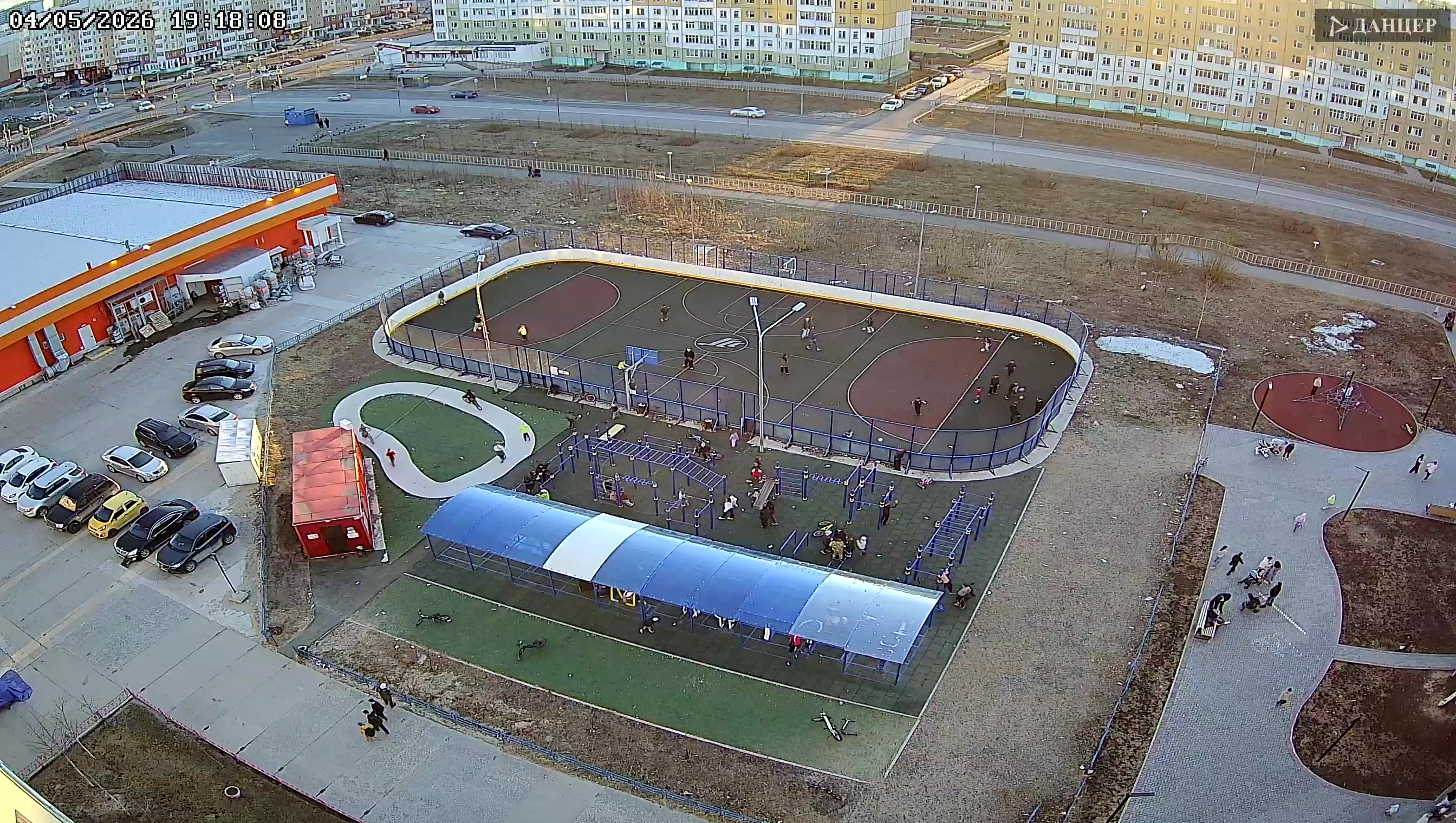 Улица Героев Самотлора